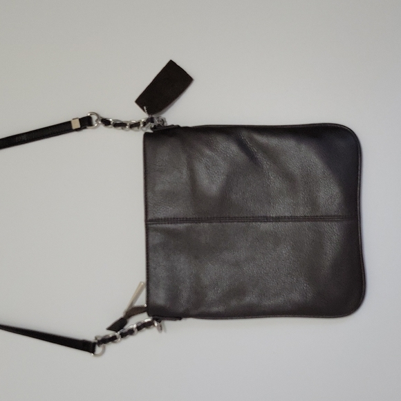 Leather Cross Body Bag (Like NEW!) - Picture 5 of 9